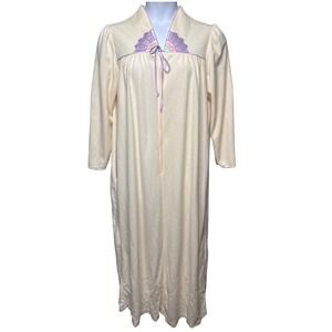 VTG VIOLETTE Cream Fleece Robe Maxi Nightgown w/ Pockets Sz L Cottagecore Modest
